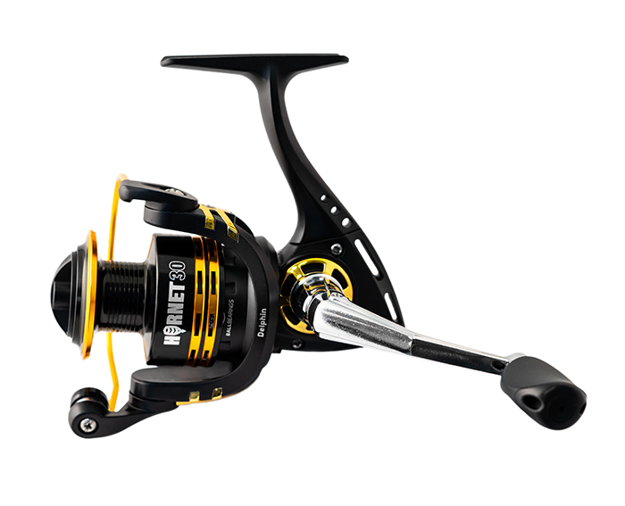 Delphin HORNET 40 / 3+1 vel. 40
